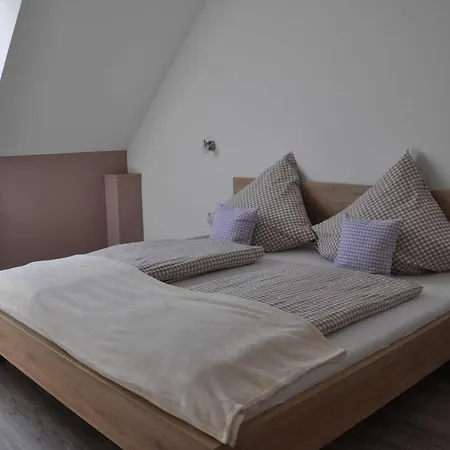 Ferienwohnung Vollert Obersulm Экстерьер фото